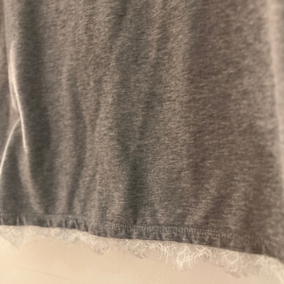 3/$25 Fabletics Lace Trimmed Gray Tank Top S GUC - Picture 7 of 8